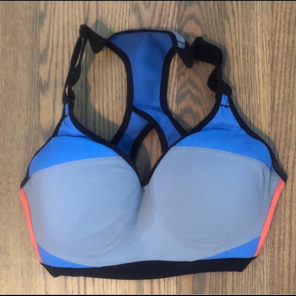 Victoria’s Secret Sports bra